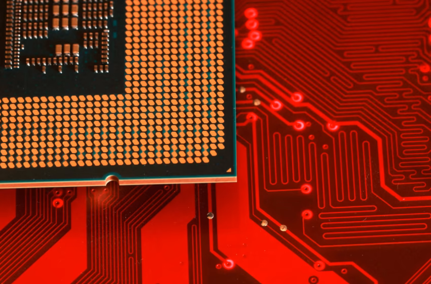 Tech, Media & Telecom Roundup: Market Talk