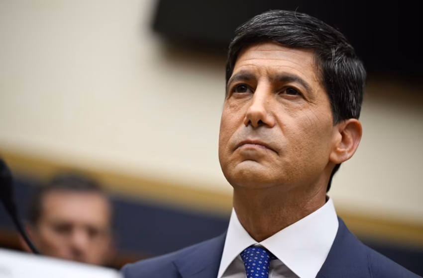 Fed Holds but Warsh Hobbles Market