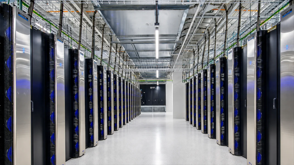 Hyperscale Data Sells 100 BTC to Fuel $3B AI Data Center