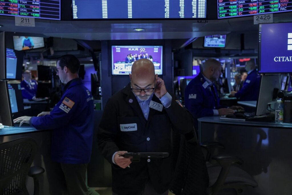 Iconiq’s Divesh Makan buys $7.2m Netskope (NASDAQ:NTSK) stock By Investing.com
