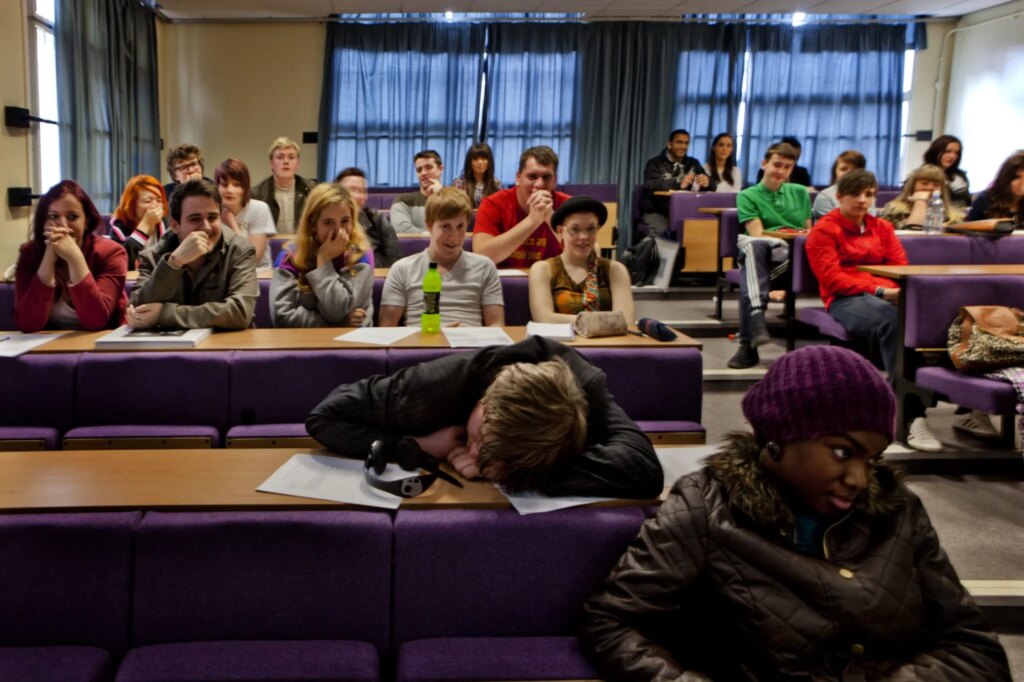 I've been teach college students for decades. Most of them can no longer finish a book