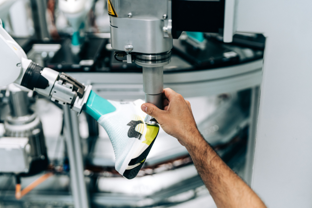 On's new technology can build running shoes in 3 minutes and eliminate 300 hours of human work