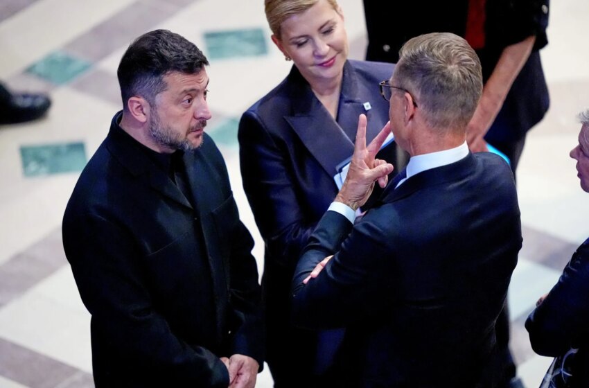  Trump, Zelenskyy discuss expanding Ukraine’s Patriot missile production ahead of Graham’s funeral
