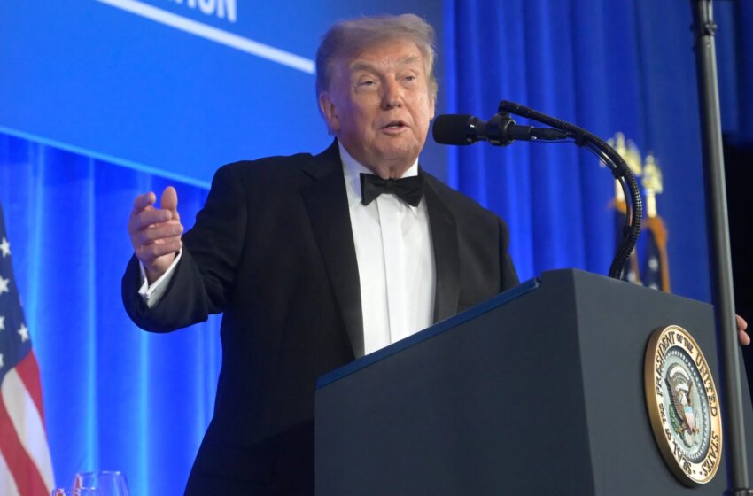  Trump gives rambling, insult-filled remarks at correspondents’ dinner and turns on his speechwriters