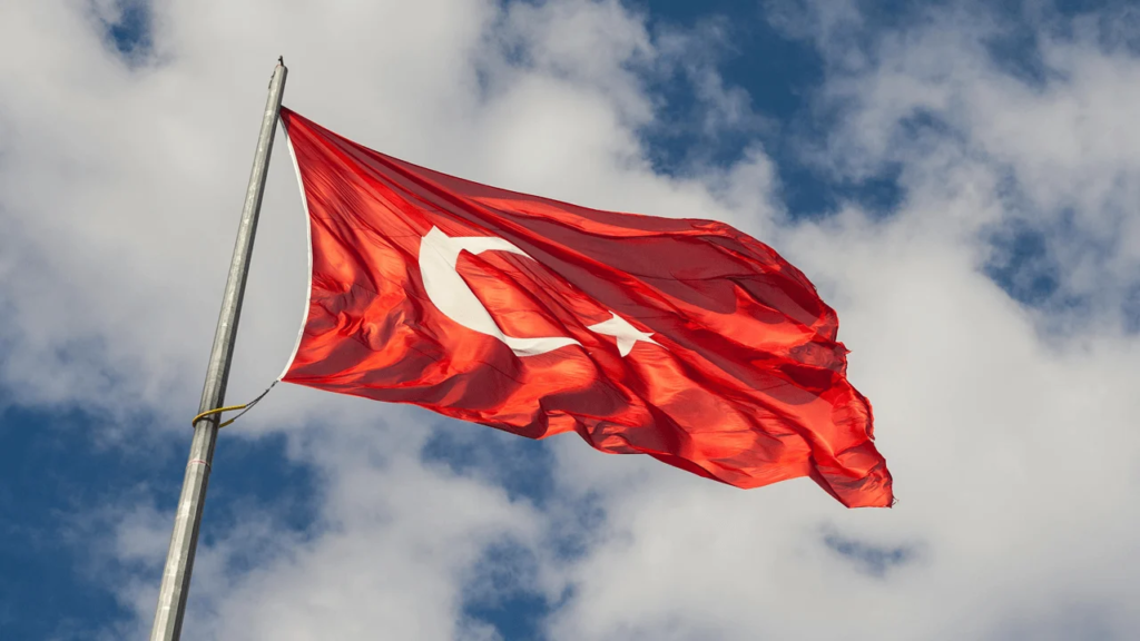 Türkiye Blocks 47,493 Illegal Betting Sites as Crypto Account Crackdown Expands