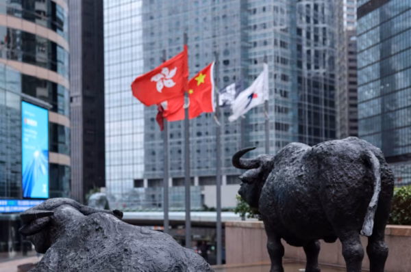 Zhongji Innolight Seeks Up to $7 Billion in Hong Kong’s Biggest Listing This Year