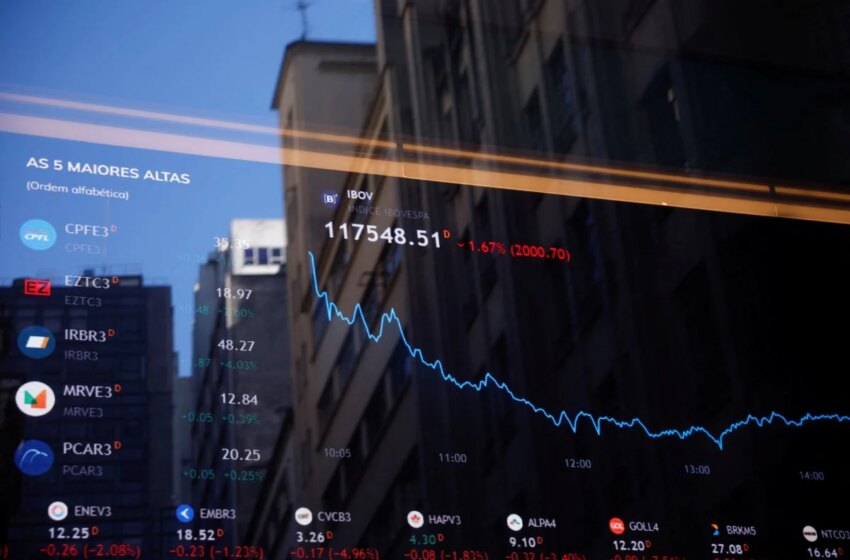 J&J CEO Duato sells $12.5m in company stock By Investing.com