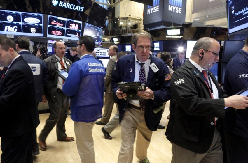 Micah Conrad, OneMain Holdings COO, sells $327,005 in OMF stock By Investing.com