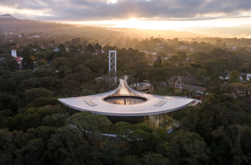 This famous architect died before finishing his last building. Then his son stepped in to help